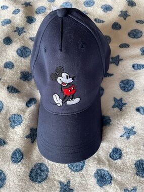 NWT Disneyland Resort Classic Mickey Embroidered Hat
